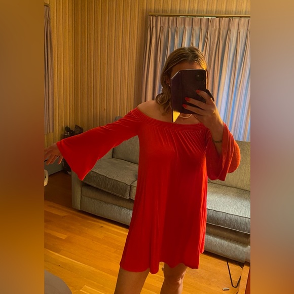 Express off the shoulder dress! Great condition! - Picture 8 of 9